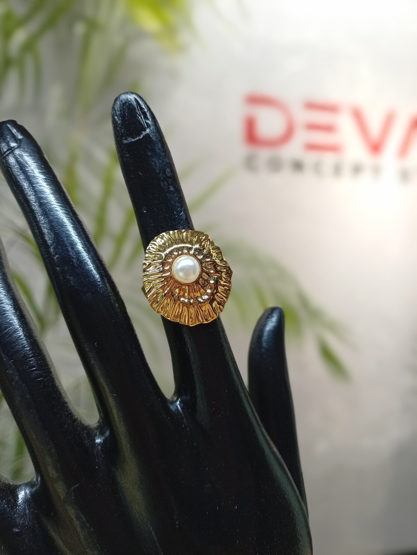 anillo de perlas chapado
