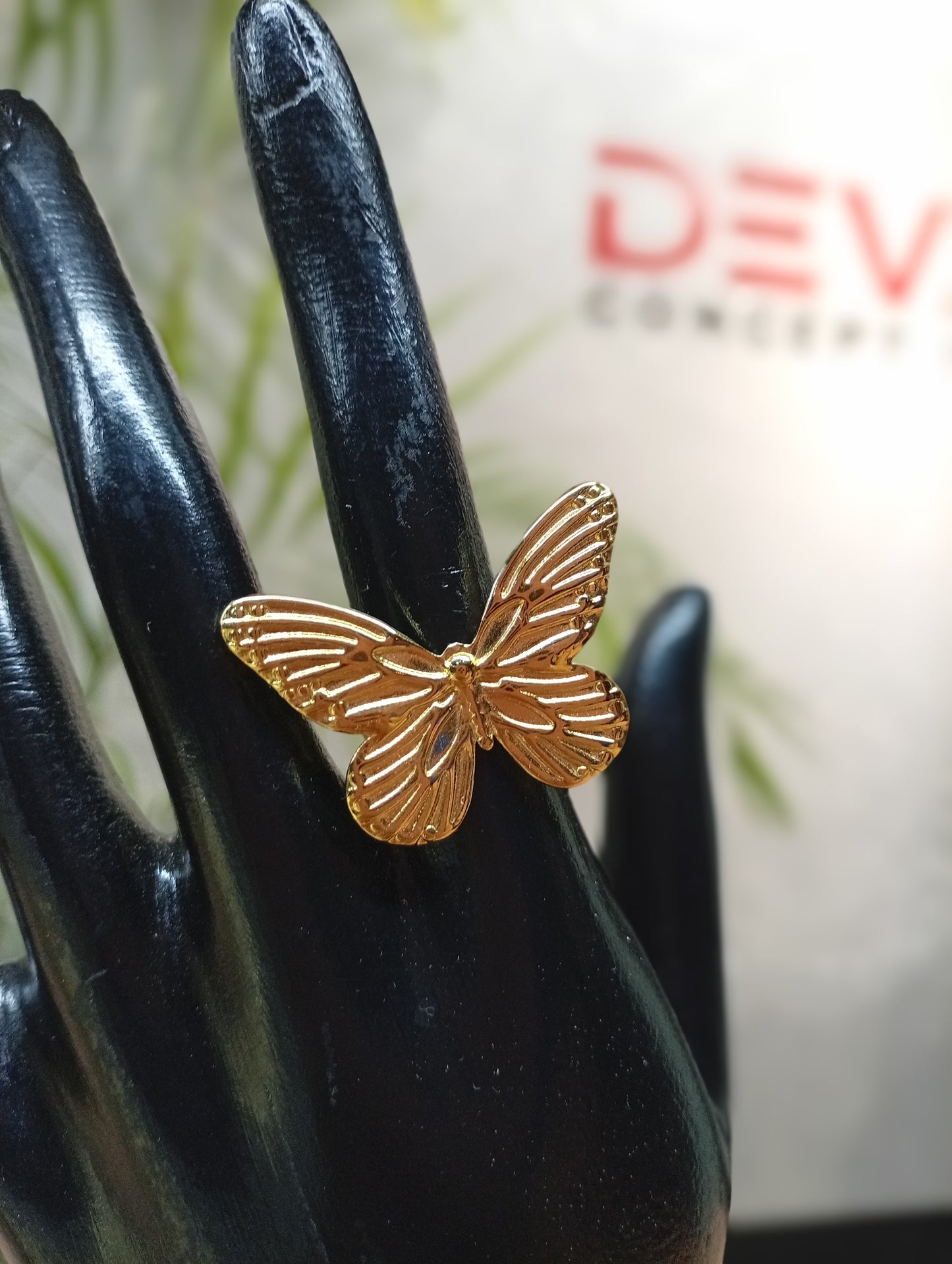 Anillo Minimalista De Mariposa Dorado