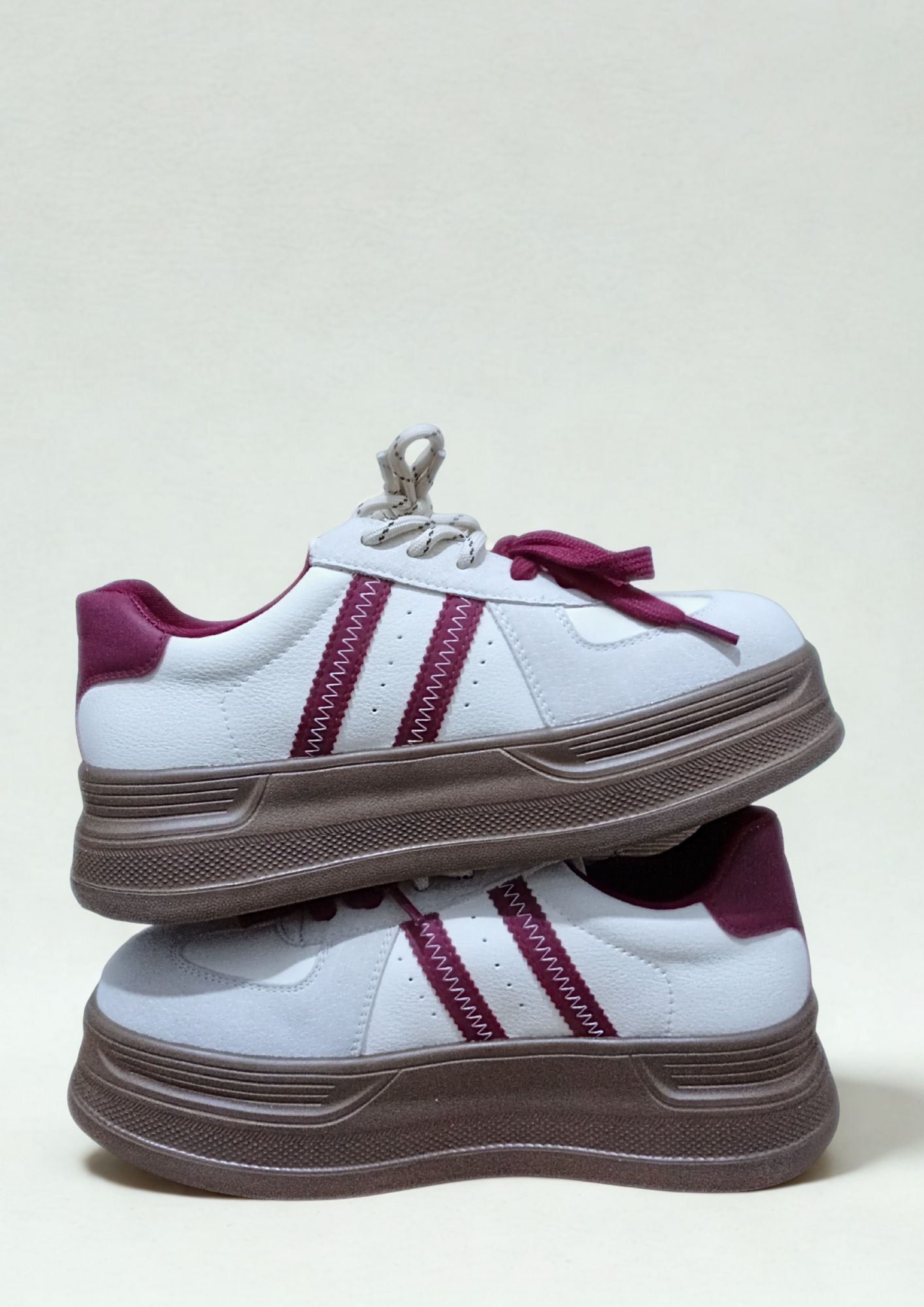 ZAPATILLA YIRONG BLANCOROJO    .MG000061