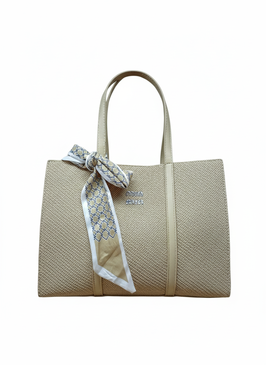 bolso con un lazo .CH000001