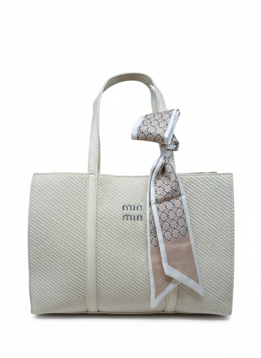 bolso con un lazo .CH000001