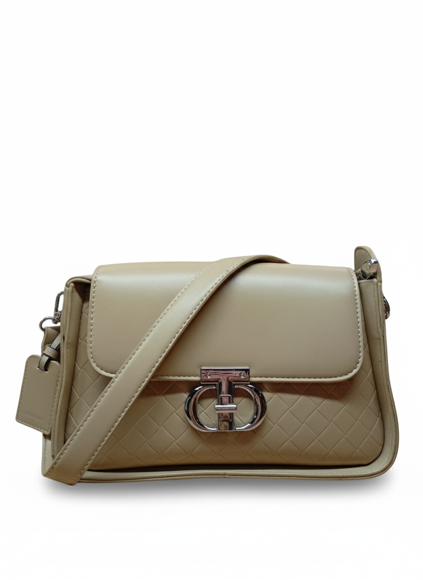 Women Black Messenger Bag .CH000007