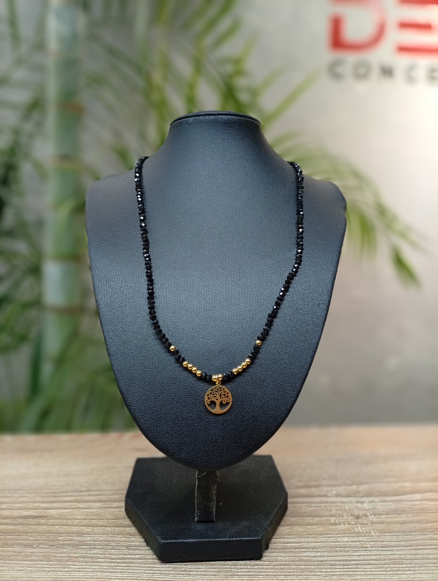 Collar Piedras Negras Y El Árbol De La Vida